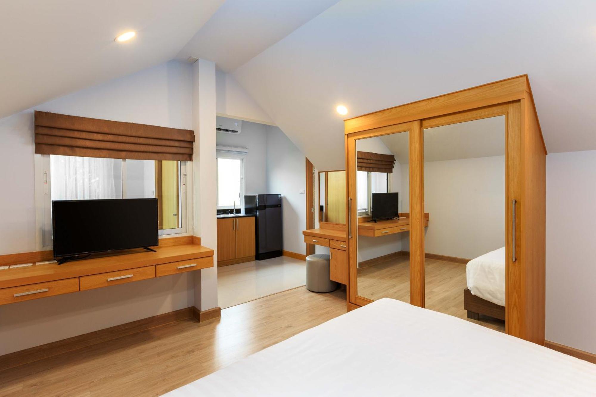Pattaya Private Villa - Pool,Sauna,Snooker,Bbq Екстериор снимка