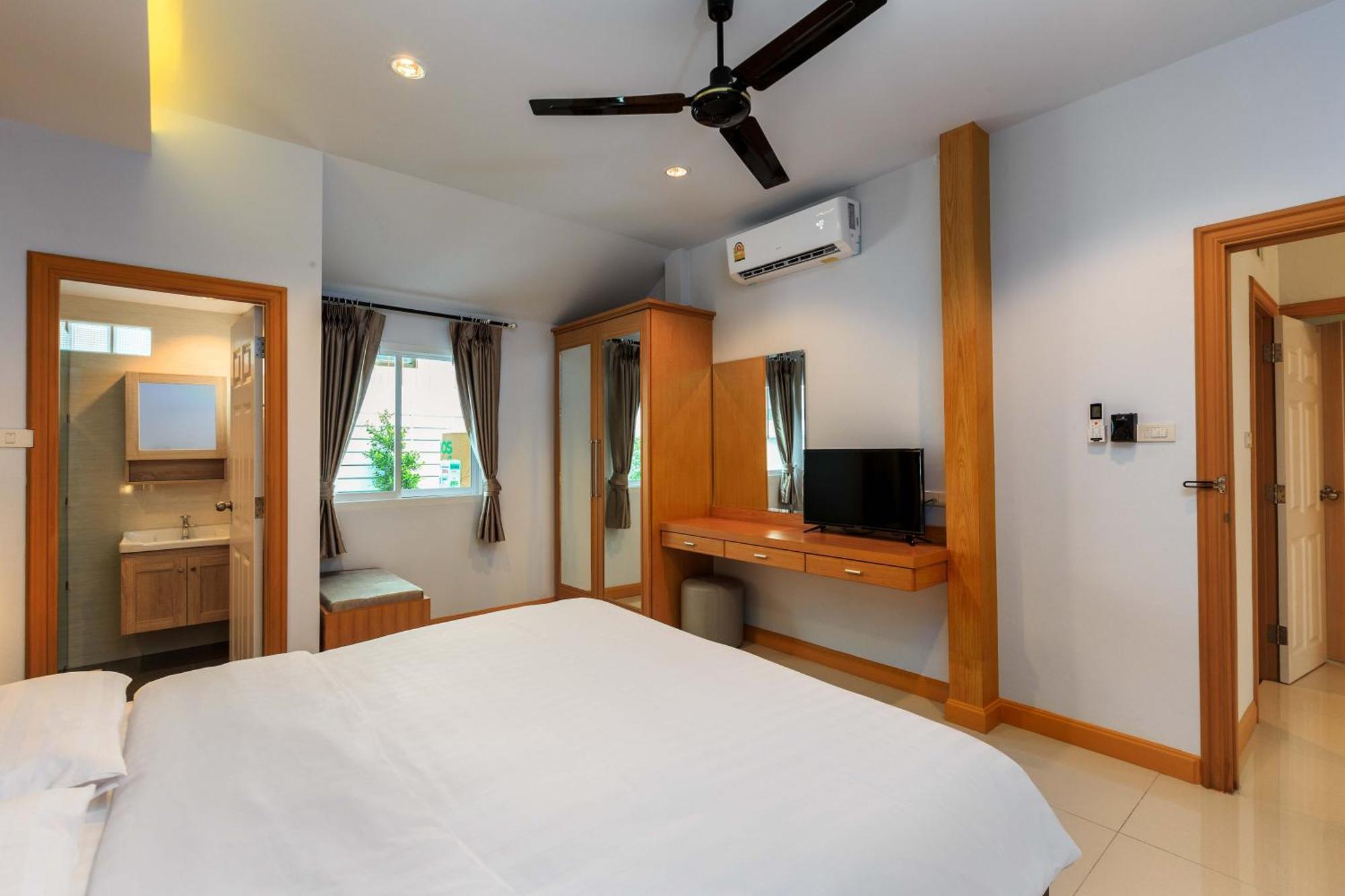 Pattaya Private Villa - Pool,Sauna,Snooker,Bbq Екстериор снимка