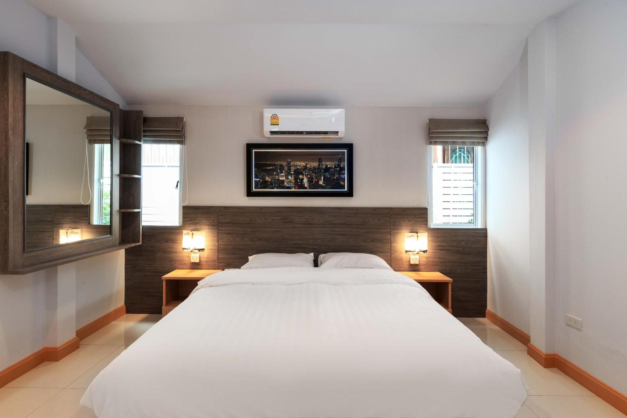 Pattaya Private Villa - Pool,Sauna,Snooker,Bbq Екстериор снимка