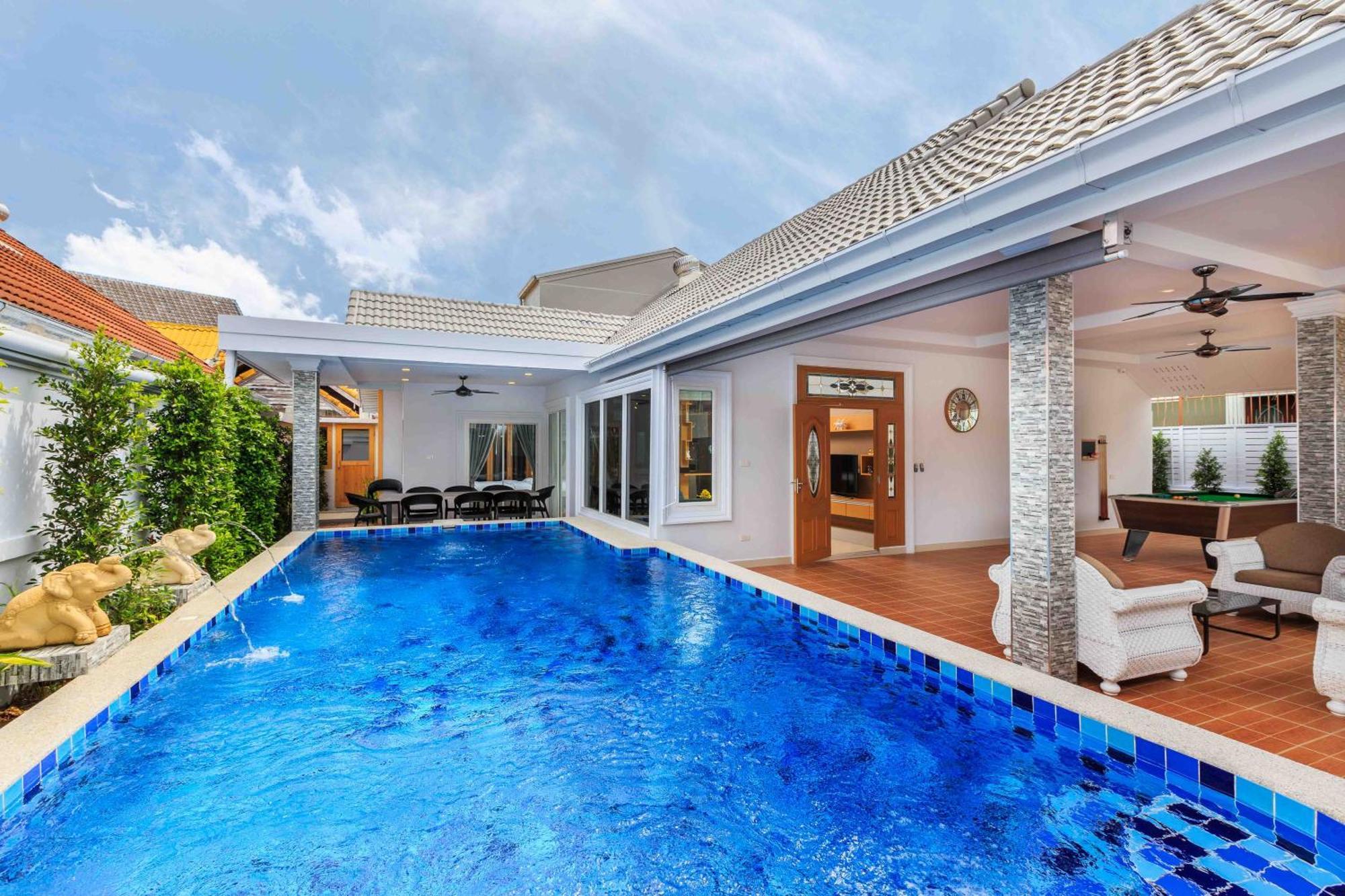 Pattaya Private Villa - Pool,Sauna,Snooker,Bbq Екстериор снимка