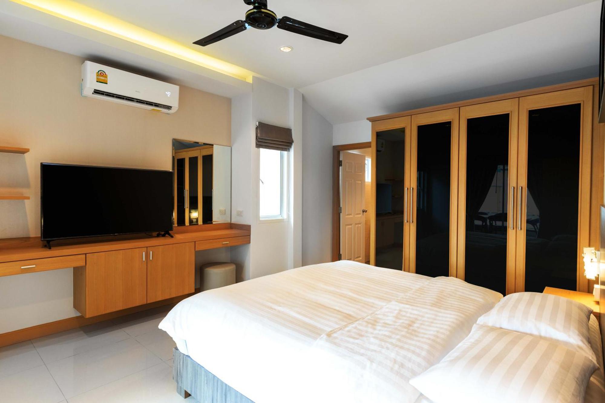 Pattaya Private Villa - Pool,Sauna,Snooker,Bbq Екстериор снимка