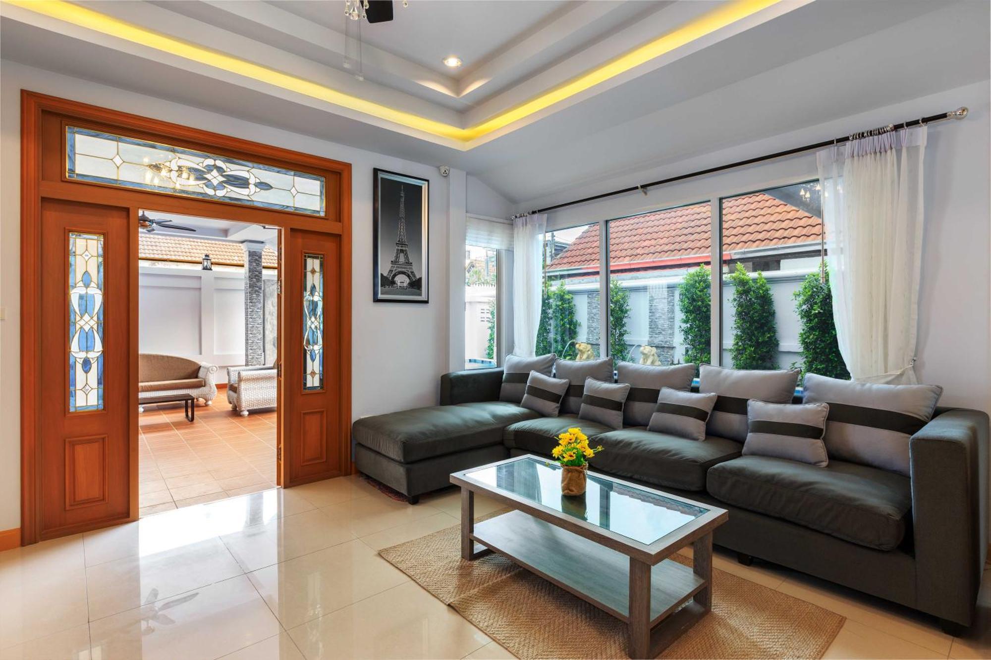 Pattaya Private Villa - Pool,Sauna,Snooker,Bbq Екстериор снимка
