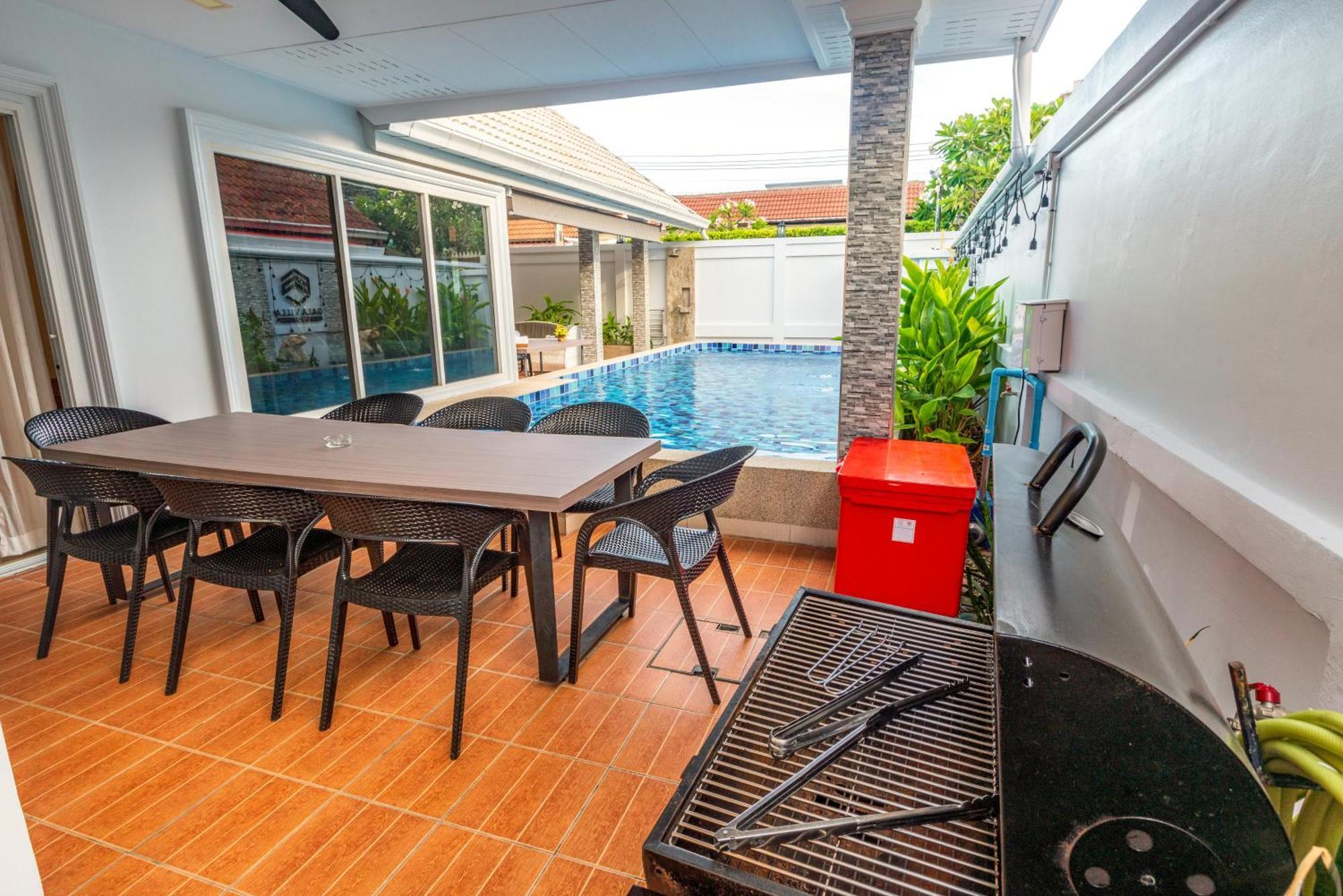 Pattaya Private Villa - Pool,Sauna,Snooker,Bbq Екстериор снимка