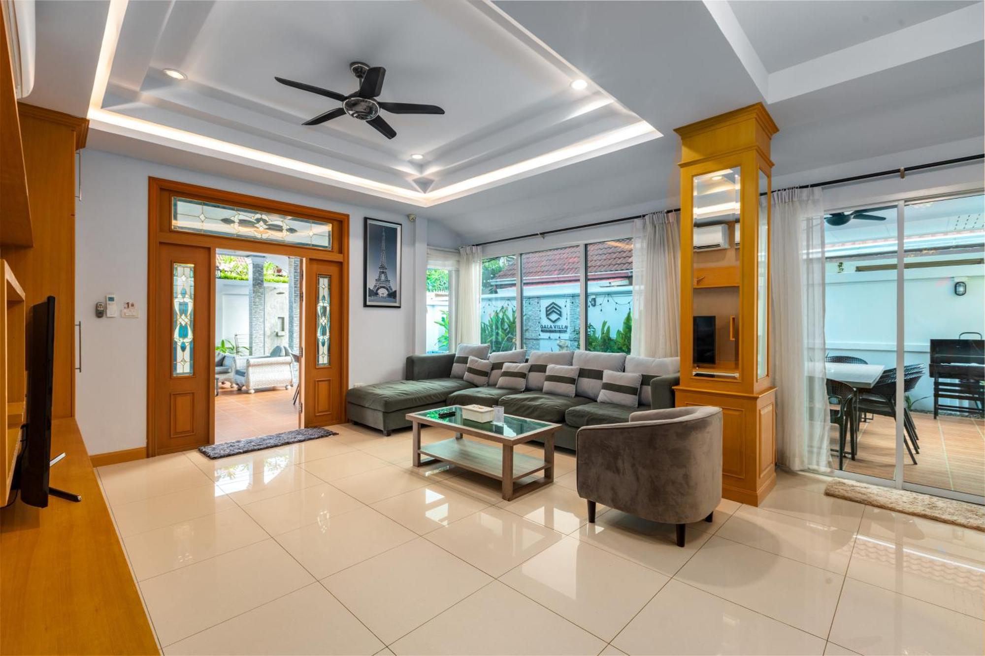Pattaya Private Villa - Pool,Sauna,Snooker,Bbq Екстериор снимка