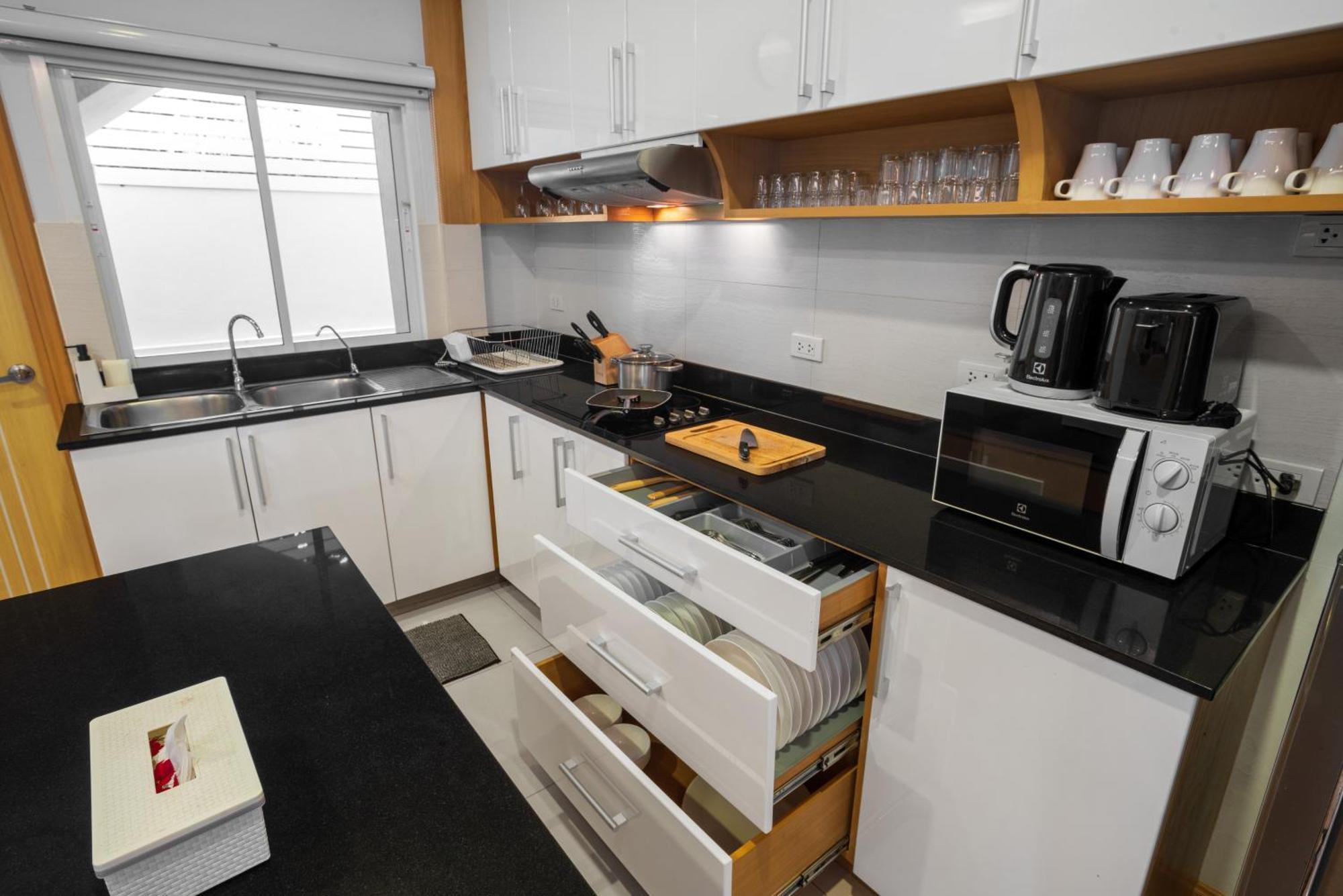 Pattaya Private Villa - Pool,Sauna,Snooker,Bbq Екстериор снимка
