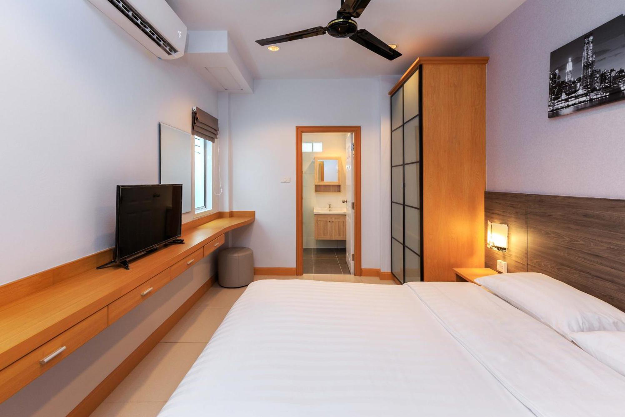 Pattaya Private Villa - Pool,Sauna,Snooker,Bbq Екстериор снимка