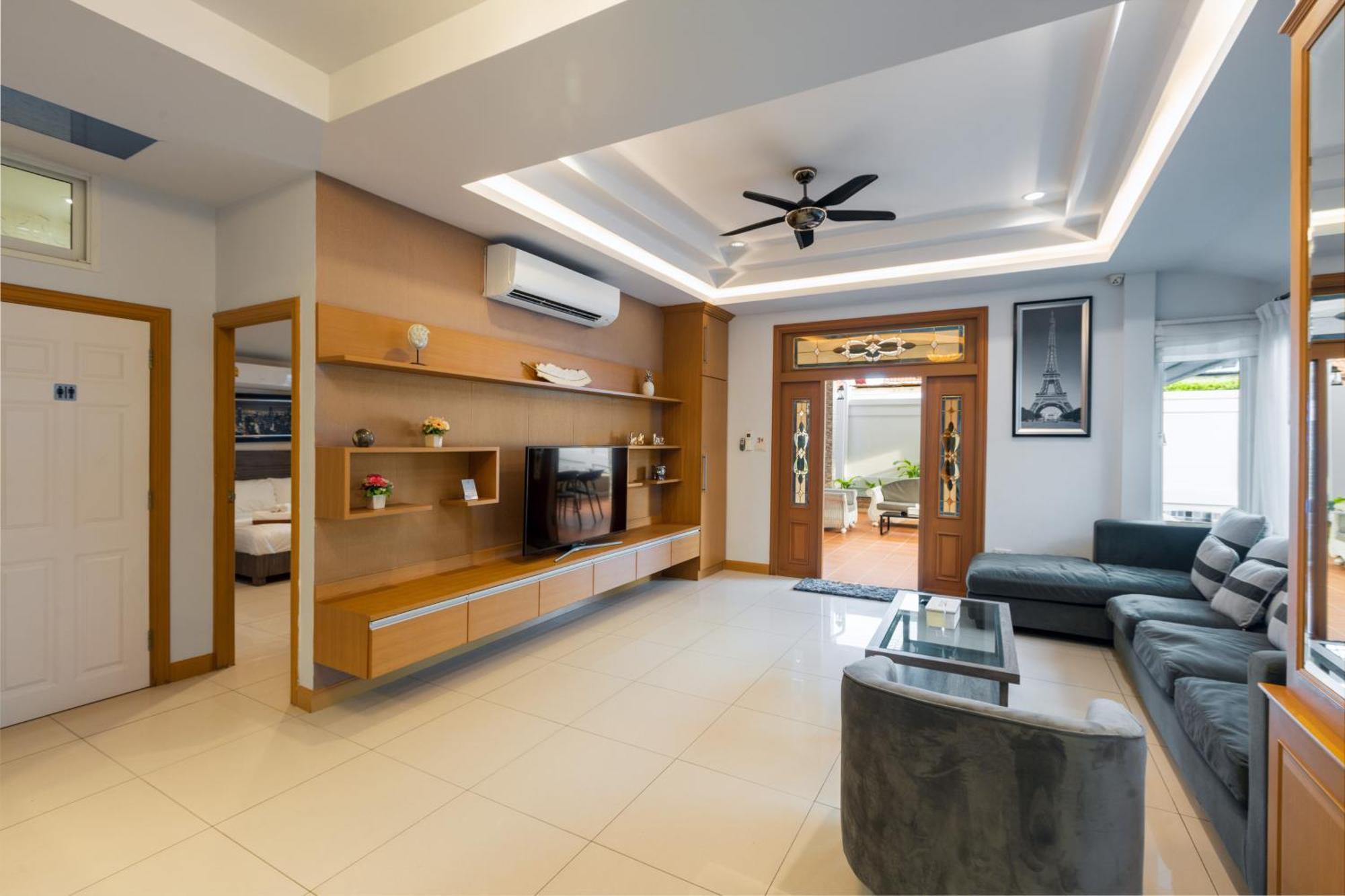 Pattaya Private Villa - Pool,Sauna,Snooker,Bbq Екстериор снимка
