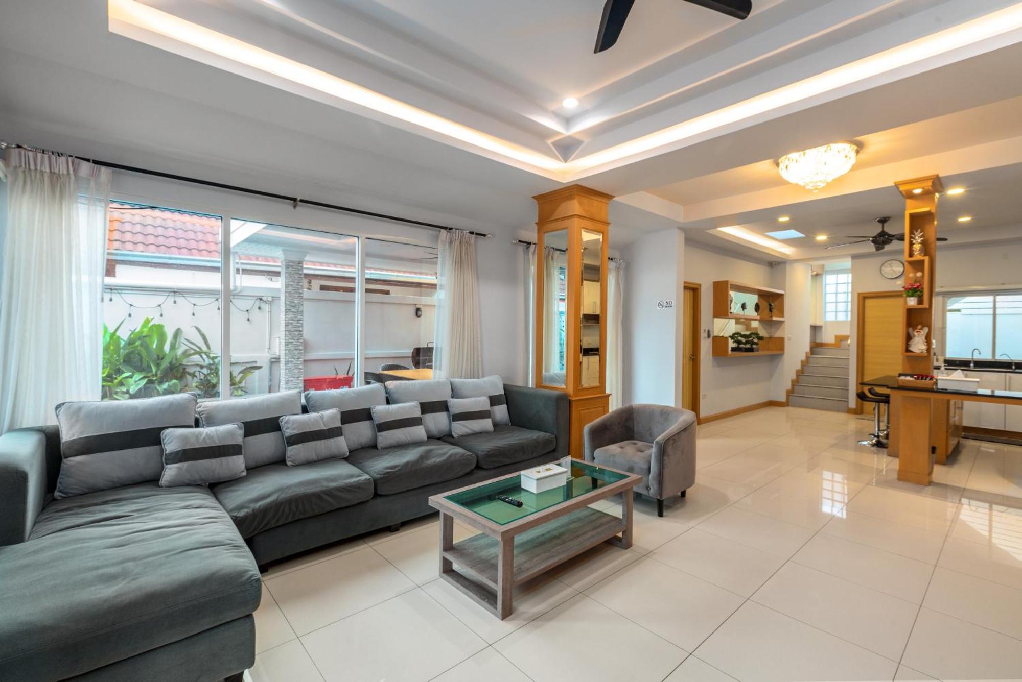 Pattaya Private Villa - Pool,Sauna,Snooker,Bbq Екстериор снимка